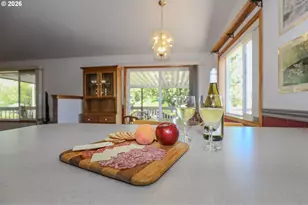 117 NW Romayo Ct, Winston, OR 97496 - Photo 14