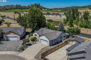 117 NW Romayo Ct, Winston, OR 97496 - Photo 44
