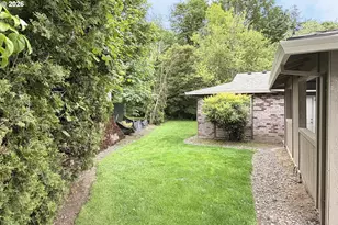 3110 NE 7th Ct, Gresham, OR 97030 - Photo 2