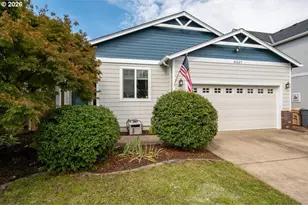 4331 Mackinaw Ave SE, Albany, OR 97322 - Photo 2