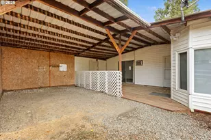 2414 Brockway Rd, Winston, OR 97496 - Photo 20