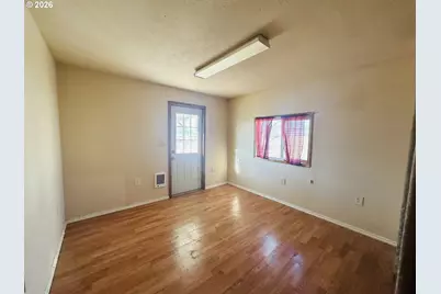 35202 Manning Creek Rd, Durkee, OR 97905 - Photo 2