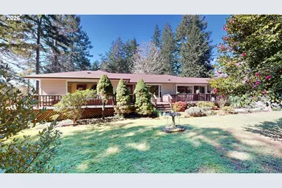 925 7th St, Brookings, OR 97415 - Photo 6