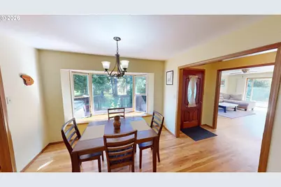 925 7th St, Brookings, OR 97415 - Photo 12