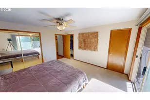 925 7th St, Brookings, OR 97415 - Photo 18