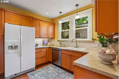 516 SE 54th Ave, Portland, OR 97215 - Photo 14