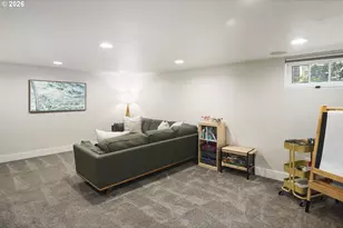 4033 NE Klickitat St, Portland, OR 97212 - Photo 32