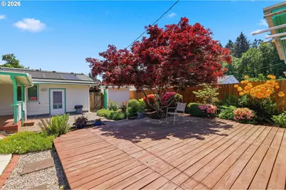2494 38th St, Springfield, OR 97477 - Photo 34