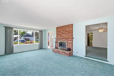2494 38th St, Springfield, OR 97477 - Photo 6