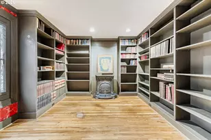 1335 SE Knight St, Portland, OR 97202 - Photo 10