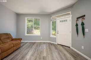 9904 Beach Dr, Clatskanie, OR 97016 - Photo 6