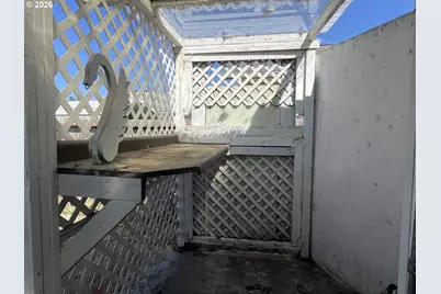 795 Laurel Ave, Reedsport, OR 97467 - Photo 28