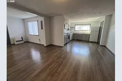 795 Laurel Ave, Reedsport, OR 97467 - Photo 10