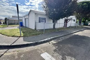 795 Laurel Ave, Reedsport, OR 97467 - Photo 42