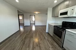 795 Laurel Ave, Reedsport, OR 97467 - Photo 6