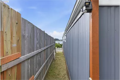 66642 E Bay Rd #30, North Bend, OR 97459 - Photo 36