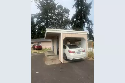 213 NW Forest St, Hillsboro, OR 97124 - Photo 4