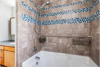 306 Pine St, Albany, OR 97321 - Photo 30