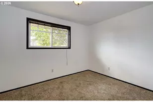 625 E Elm Ave, La Center, WA 98629 - Photo 10