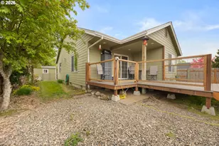126 Lilly Ct, Sutherlin, OR 97479 - Photo 24