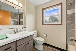 14117 SE Lee Ave, Milwaukie, OR 97267 - Photo 16