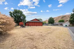 756 NW 1st Ave, Milton-Freewater, OR 97862 - Photo 24