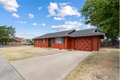 756 NW 1st Ave, Milton-Freewater, OR 97862 - Photo 2