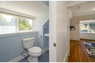 6305 N Delaware Ave, Portland, OR 97217 - Photo 18