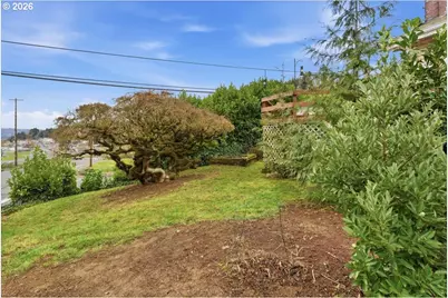 706 W B St., Rainier, OR 97048 - Photo 30