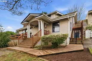 706 W B St, Rainier, OR 97048 - Photo 2