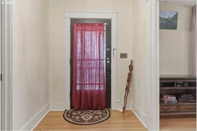 706 W B St., Rainier, OR 97048 - Photo 4