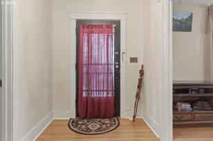 706 W B St, Rainier, OR 97048 - Photo 4