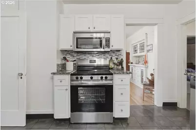 706 W B St., Rainier, OR 97048 - Photo 10