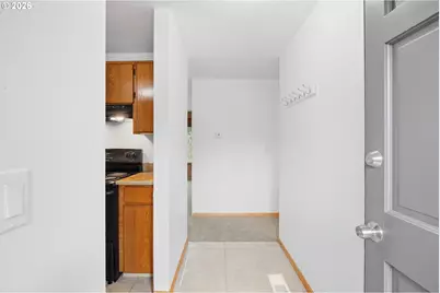 2870 SE Walnut St, Hillsboro, OR 97123 - Photo 4