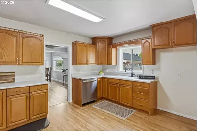 606 N 16th Ave, Kelso, WA 98626 - Photo 10