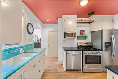 3236 SE Franklin St, Portland, OR 97202 - Photo 14