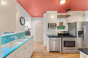 3236 SE Franklin St, Portland, OR 97202 - Photo 14