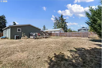 722 S 8th St, Cottage Grove, OR 97424 - Photo 34