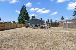 722 S 8th St, Cottage Grove, OR 97424 - Photo 36