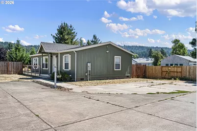 722 S 8th St, Cottage Grove, OR 97424 - Photo 38