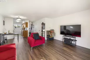 1418 NE Hogan Dr, Gresham, OR 97030 - Photo 8