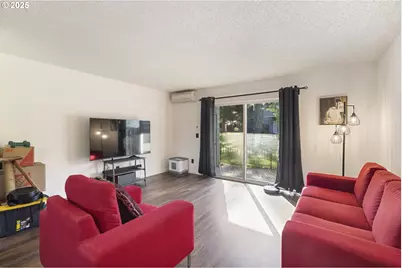 1418 NE Hogan Dr, Gresham, OR 97030 - Photo 12