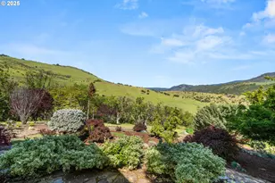 2809 Dead Indian Memorial Rd, Ashland, OR 97520 - Photo 6