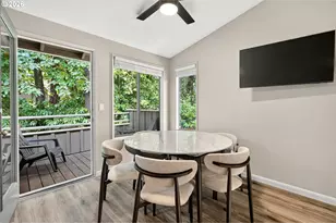 7189 SW Childs Rd, Lake Oswego, OR 97035 - Photo 10
