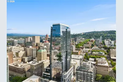 550 SW 10th Ave #3207, Portland, OR 97205 - Photo 2