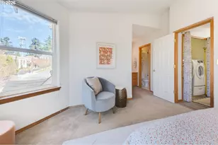 10324 NE Fargo St, Portland, OR 97220 - Photo 22