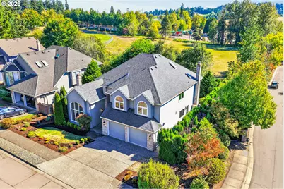 17994 Saint Clair Dr, Lake Oswego, OR 97034 - Photo 2