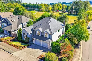 17994 St Clair Dr, Lake Oswego, OR 97034 - Photo 2