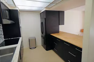 2211 SW 1st Ave, Portland, OR 97201 - Photo 6