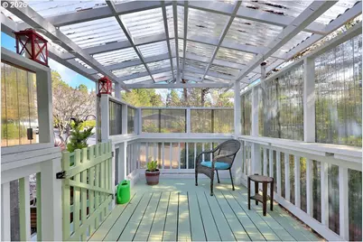 303 Manzanita Dr, Florence, OR 97439 - Photo 36